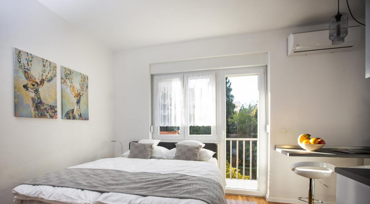 Apartma Big Tree & The Nest - Free Parking
